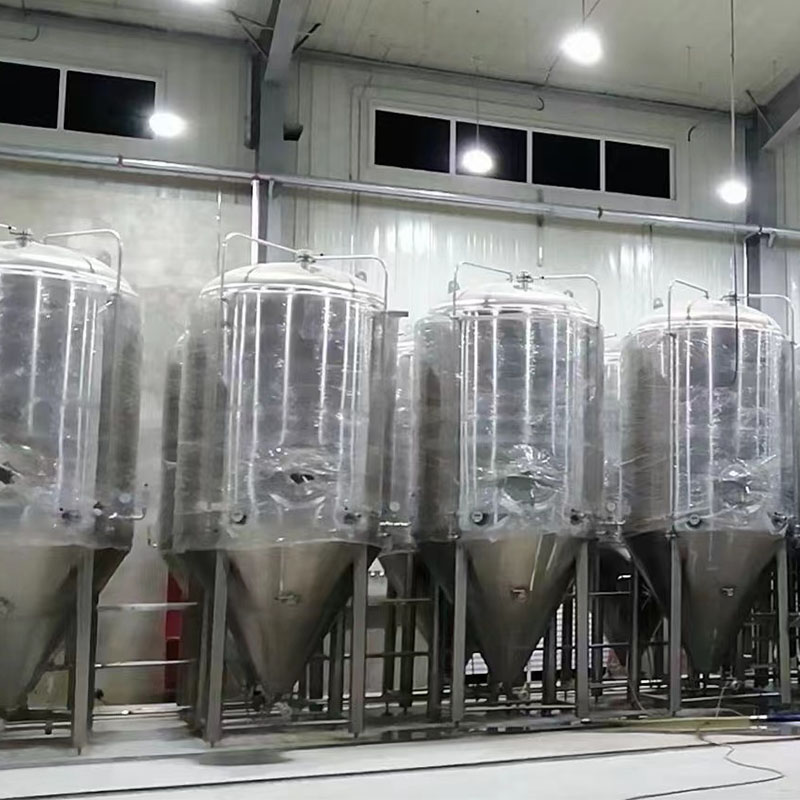 秀峰精酿啤酒设备厂—精酿啤酒设备主要生产工艺与核心技术